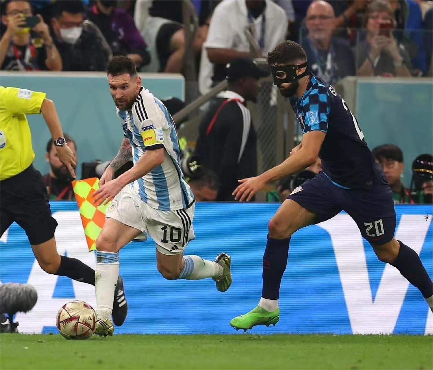 巴黎翻盘克罗地亚，梅西绝境逆转的简单介绍