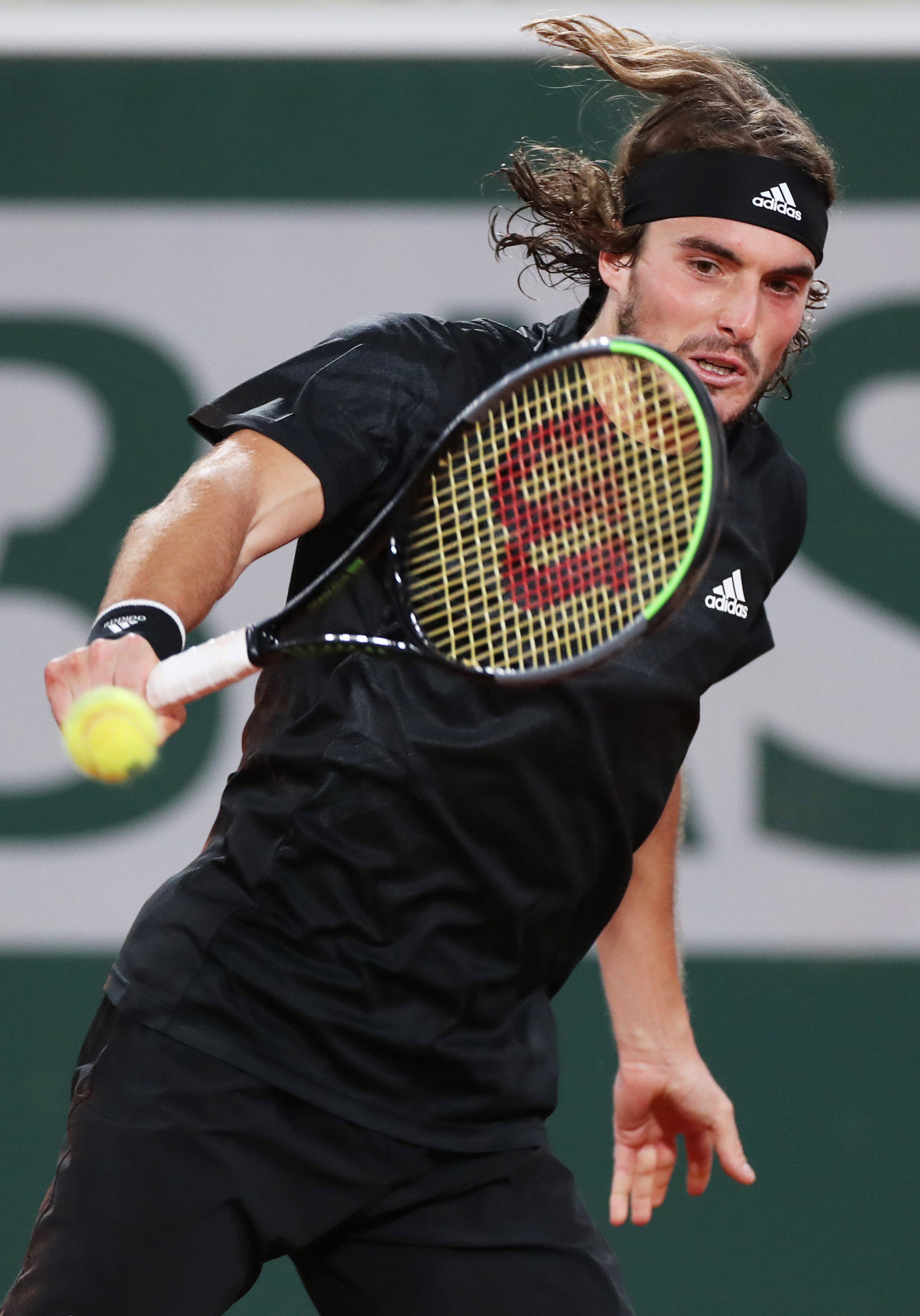 欧洲网球队完胜美国网球队，西西帕斯送出助攻的简单介绍