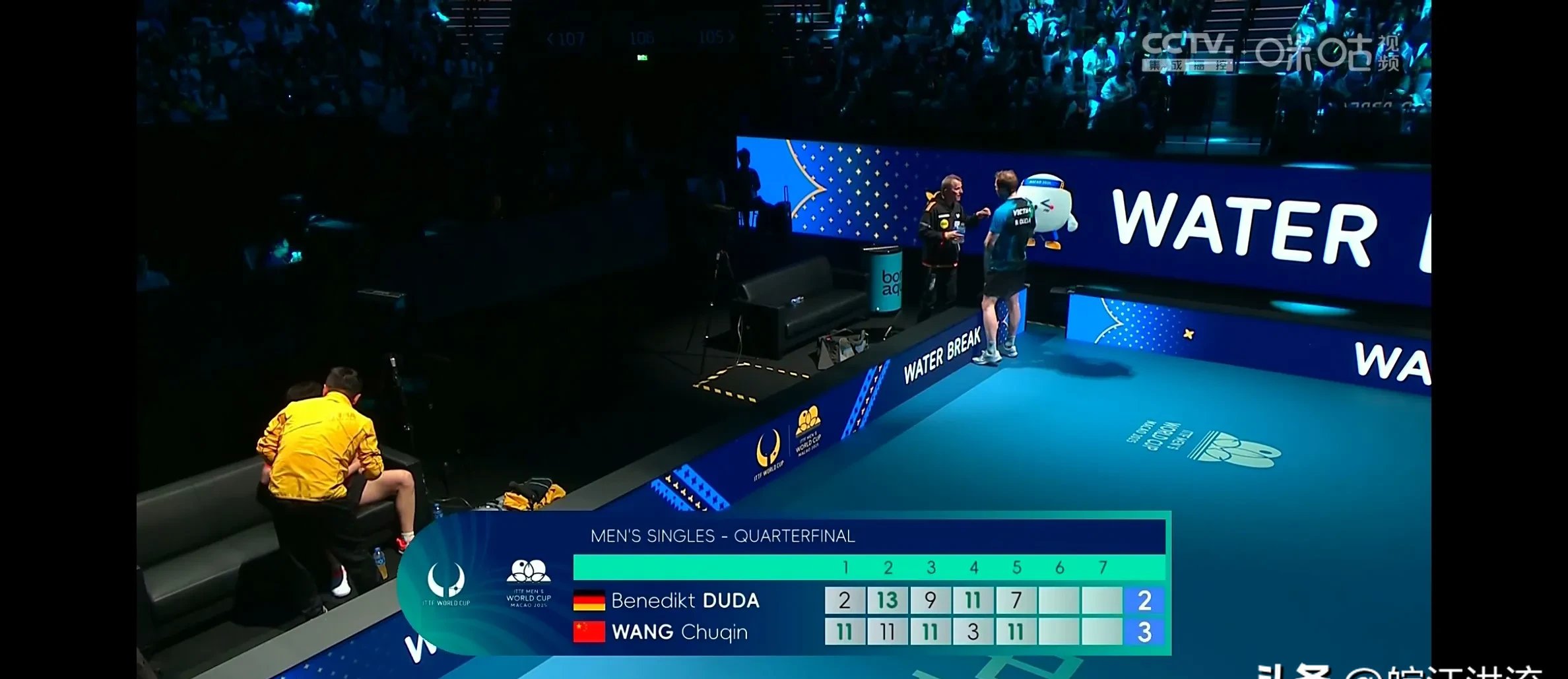 包含法国乒乓球队翻盘波兰乒乓球队，奥恰洛夫制霸全场的词条