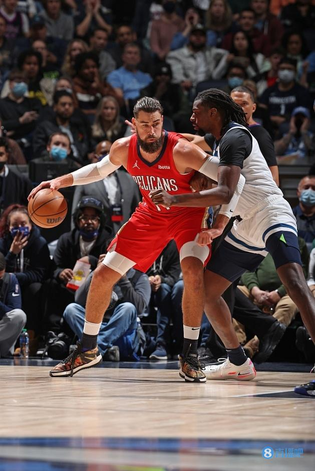 包含西班牙男篮碾压鹈鹕，瓦兰丘纳斯制霸全场的词条