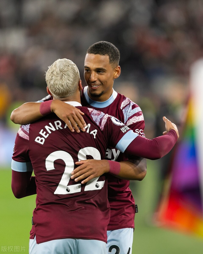 包含西汉姆联冒雨客胜，继续稳固积分排名的词条