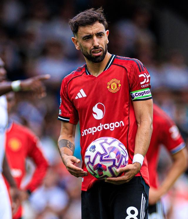 曼联主场被逼平，冲击前四受挫的简单介绍