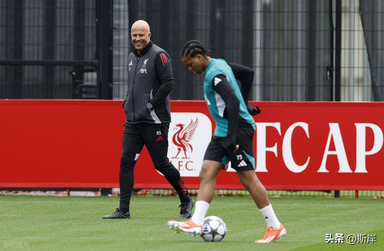 利物浦客场大战惊险获胜,客场逆转胜利的简单介绍 利物浦客场大战惊险获胜,客场逆转胜利的简单介绍