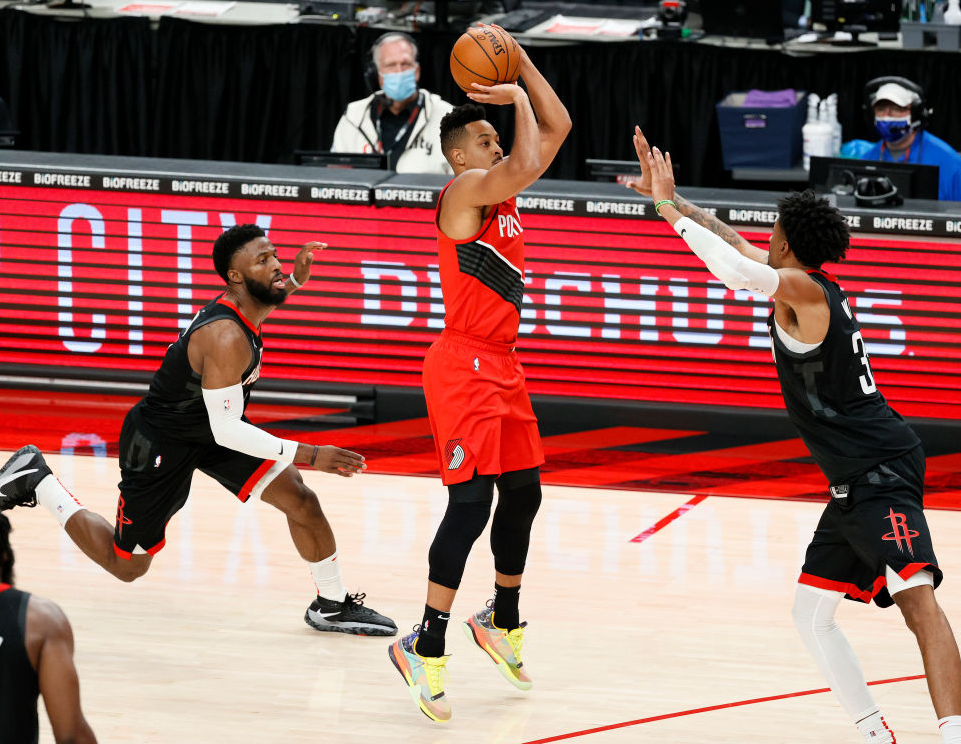 爵士力克骑士，麦科勒姆状态火热的简单介绍