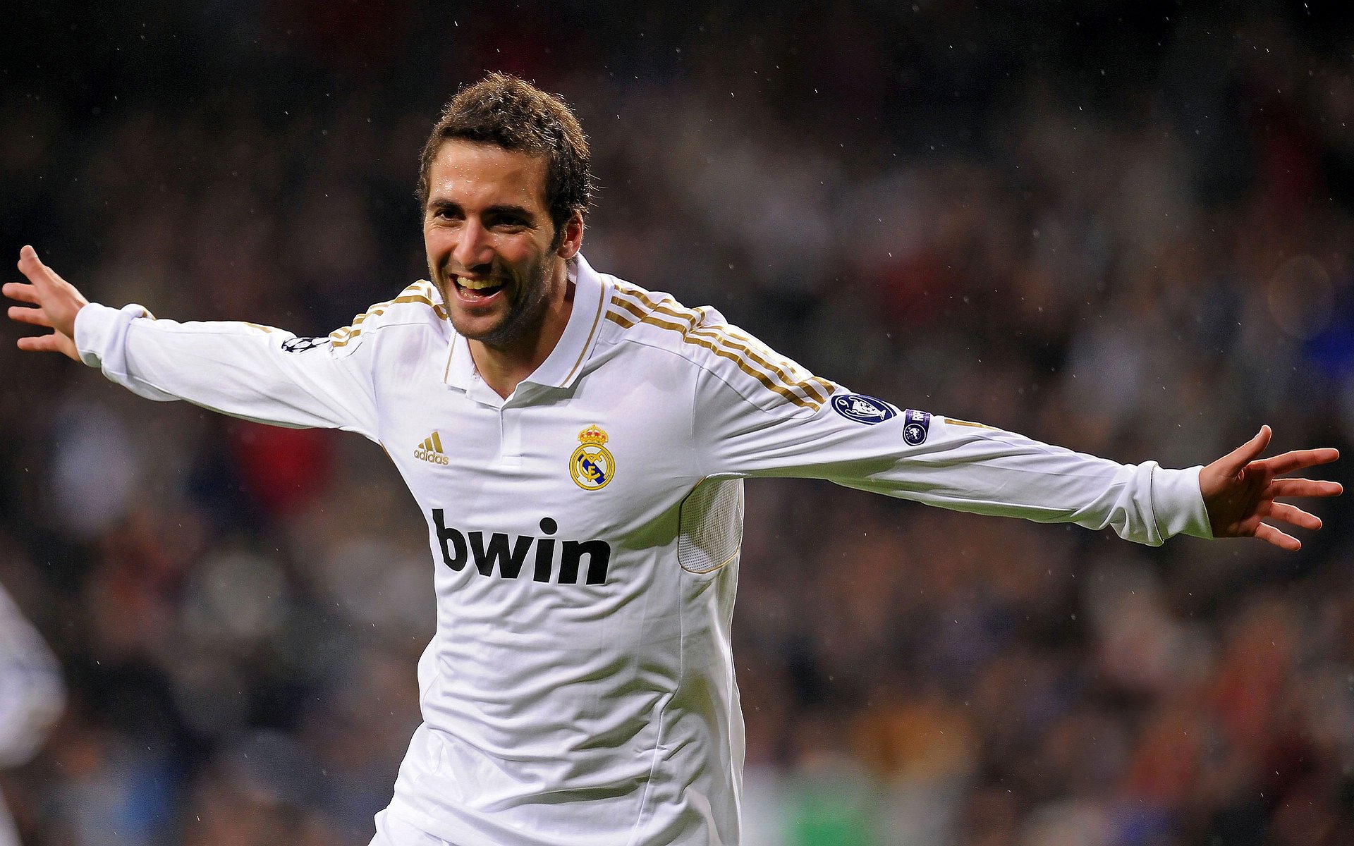 魔笛奏响绝境乐章，莫德里奇关键先生本色，曼联生死战逆转亚特兰大