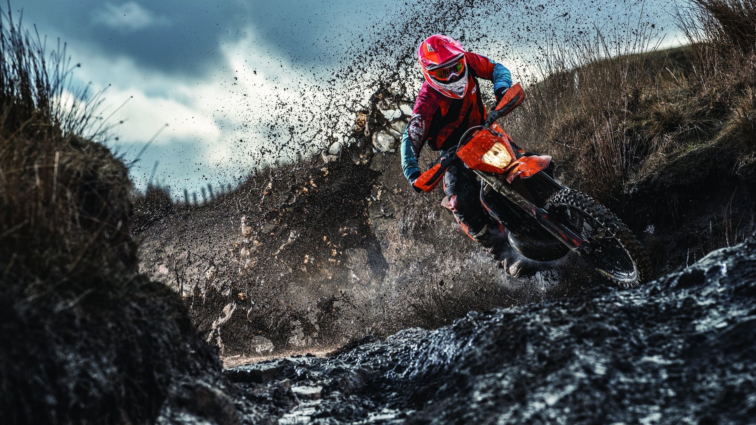 卡拉斯科独造三球导演逆转好戏，里昂战术完胜展现克罗地亚足球新困境